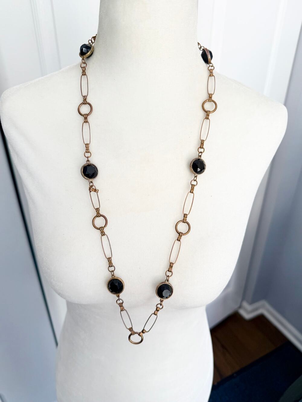 Vintage Black Faceted Stone & Gold Tone Long Link Statement Necklace